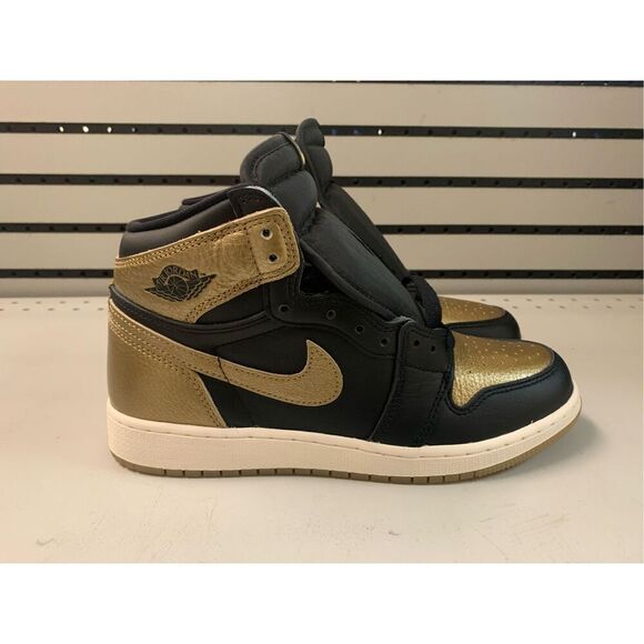 Jordan 1 Retro High OG Size 6Y Black/Metallic Gold [FD1437-071] Authentic & New! - Picture 2 of 7